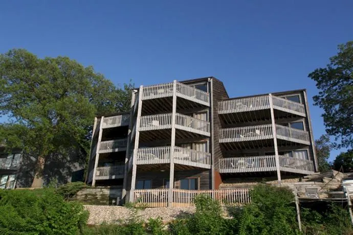 West Oaks - Image 1