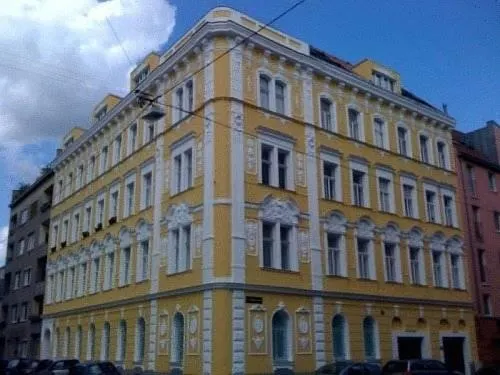Lifestyle-Apartments - Image 1