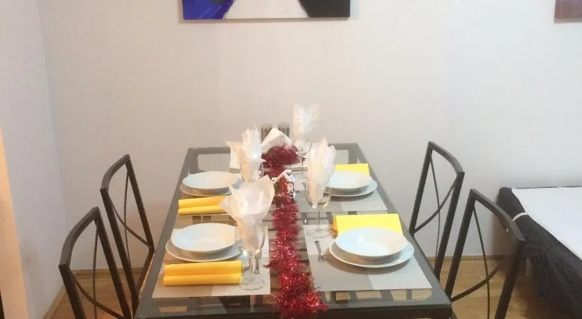 LG Lovely Apartment - Image 1