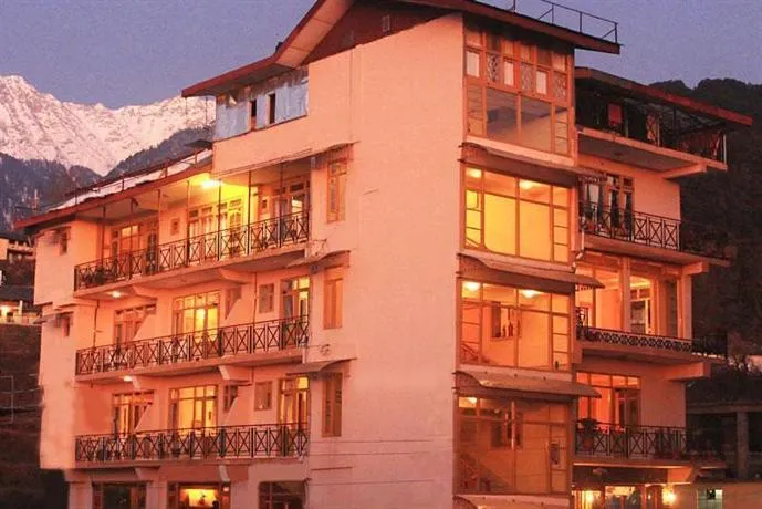 Hotel Nandini Residency - Image 1