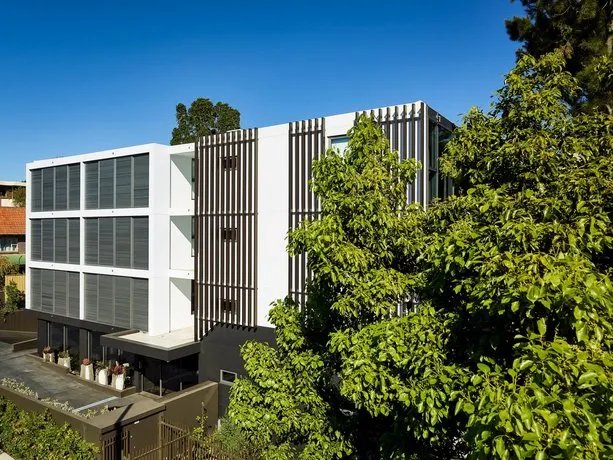 Good Life Suites Sydney - Image 1