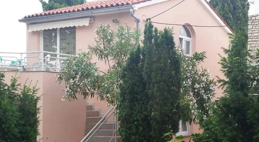 Apartments Defranceski - Image 1