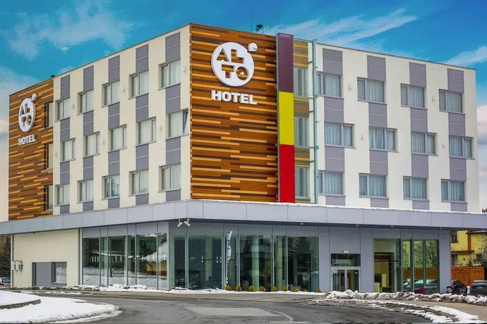 Alto Żory Hotel - Image 1