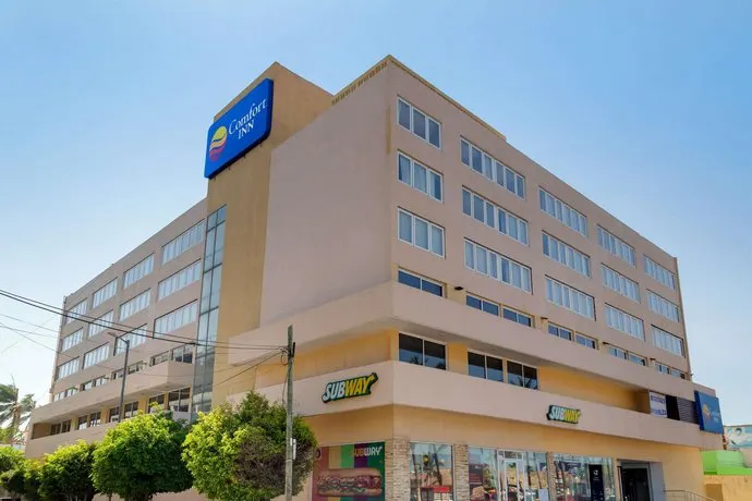 Comfort Inn Veracruz - Image 1