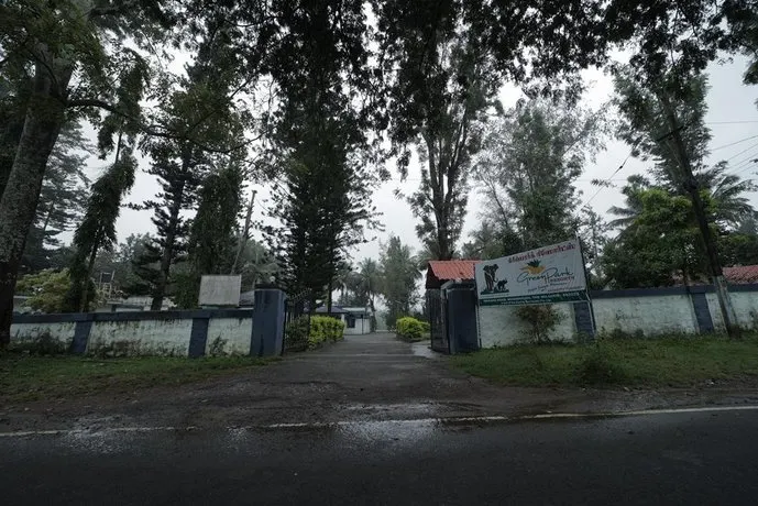 Green Park Resorts - Image 1