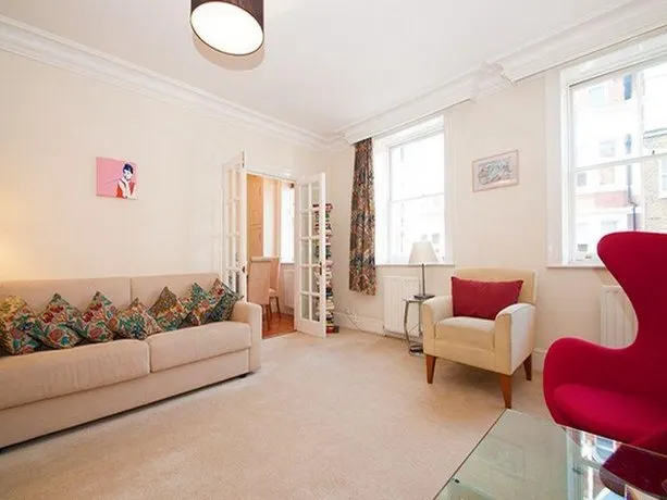 Veeve Welbeck Street 5 Minutes Walk From Oxford Street Westminster - Image 1
