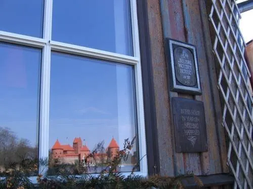 Castle View Guesthouse - Image 1