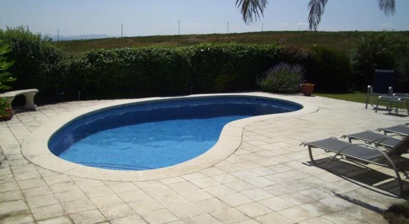 Super Villa with private Pool and Garden - Pilans - Image 1
