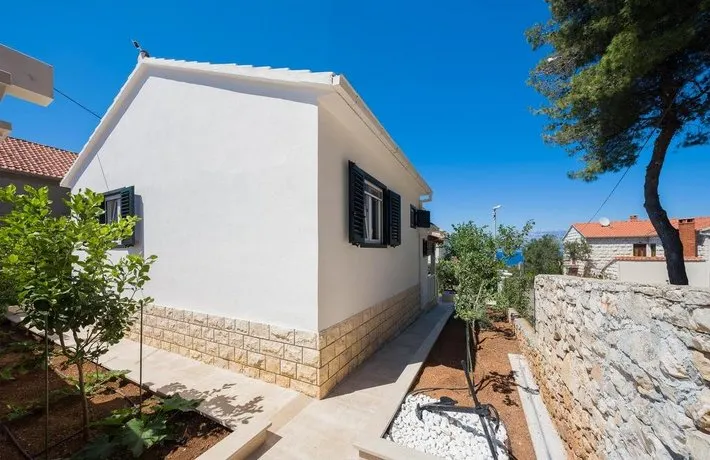 Holiday Home Brac - Image 1