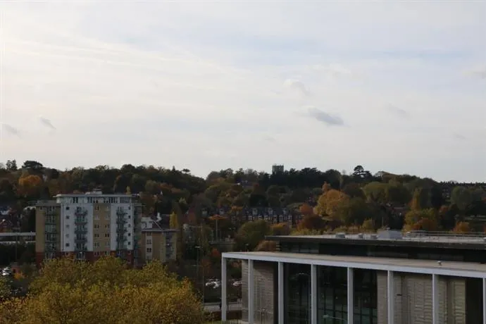 The Penthouse Sparrow's Loft - Image 1