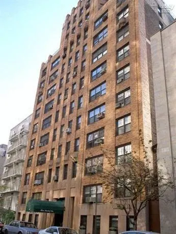 Midtown East Apartments by Globe Quarters - Image 1