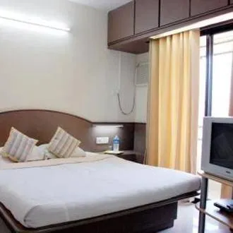 Satellite Serviced Apartments - Image 1