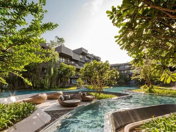 Baan Sam Ngarm Condo by Khun Tid - Image 1