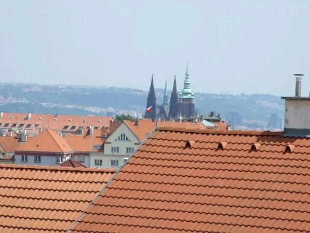 Rezidence Břevnov - Image 1