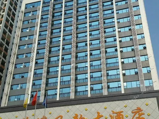 Hetang Fengyun Hotel - Image 1