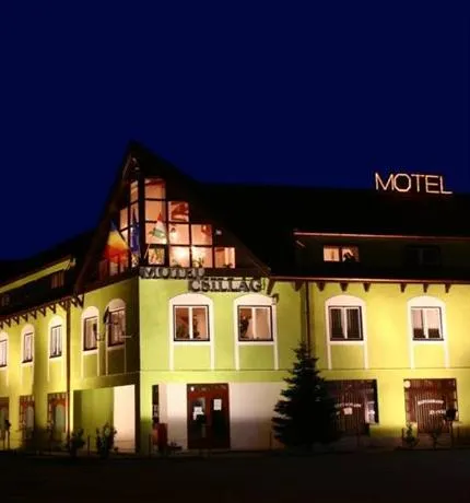 Csillag Motel - Image 1