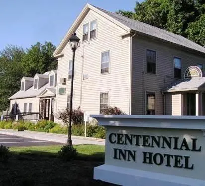 Centennial Inn Hotel & Apartments - Image 1
