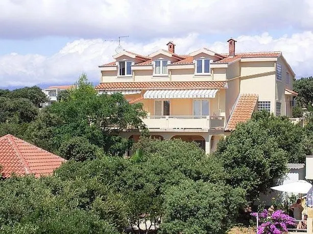 Guest House Velebitska I - Image 1