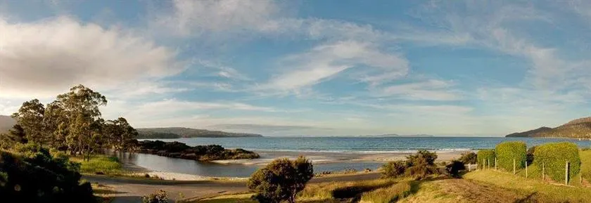 Seaview Retreat - Image 1
