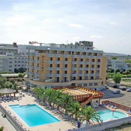 Hotel Maxim's - Image 1