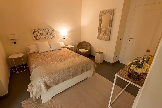 Room And Brakfast Villa Angela - Image 1