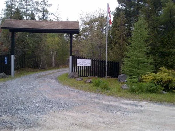 Sable River View Cottages - Image 1