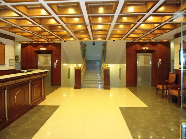Durat Al Matar Apartment - Image 1
