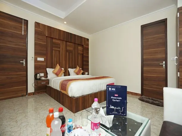 Hotel Aerostay Inn - Image 1