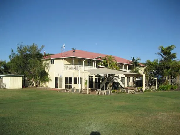 Coral Cove Resort - Image 1