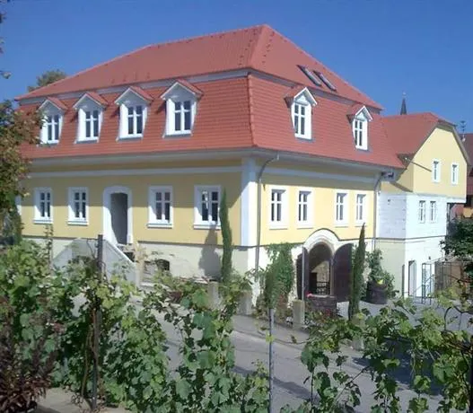 Sturmfeder Landhaus - Image 1