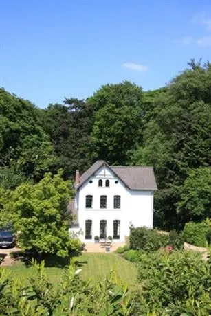 Haus Hirschpfuhl - Image 1