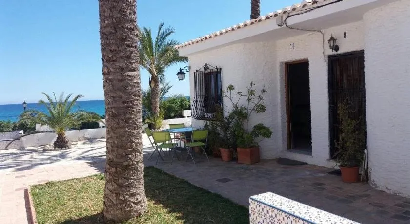 Casa al borde del mar - Image 1