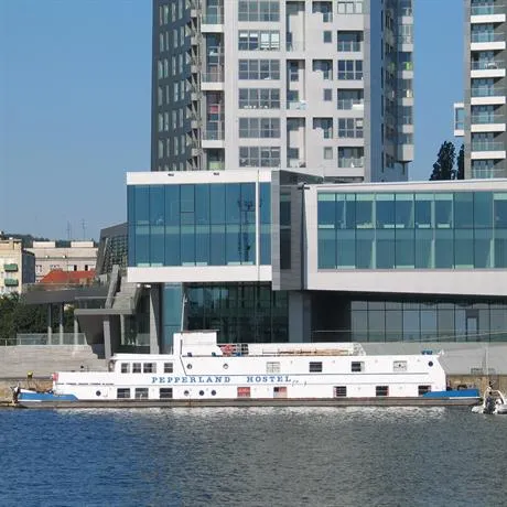 Pepperland Hostel - Image 1