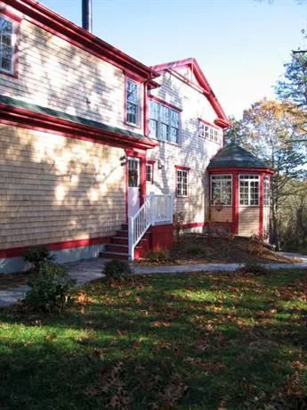Alexander Hamilton House Cape Cod - Image 1