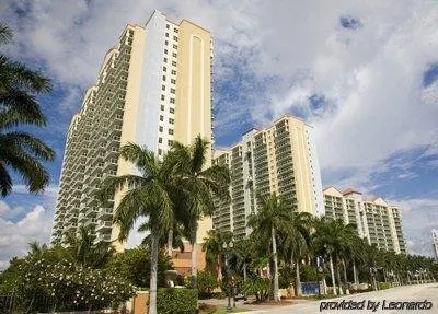 Intracoastal Yacht Club by Rent Miami 305 - Image 1