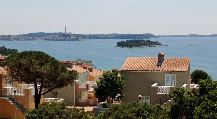 Tourist Settlement Amarin - Image 1