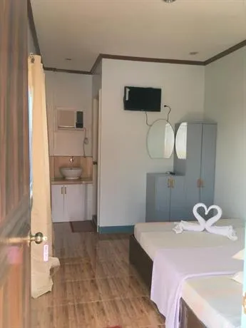Gt Lodge - Image 1