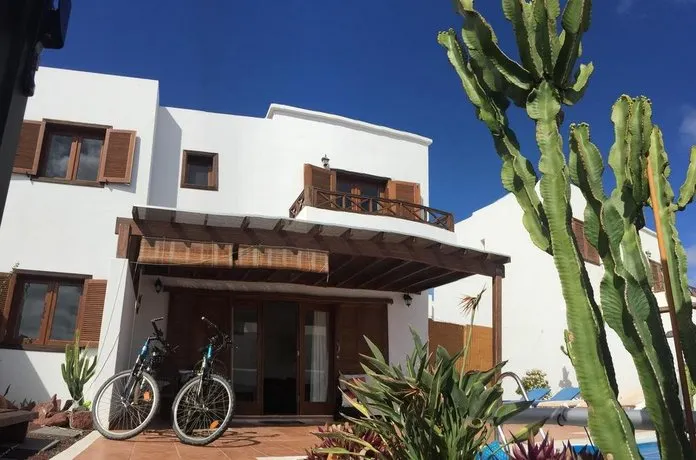 Villa Blanca Playa Blanca - Image 1