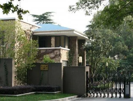 Dongyuan Hotel - Image 1