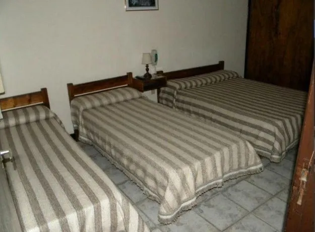 Hotel Mar y Mar - Image 1