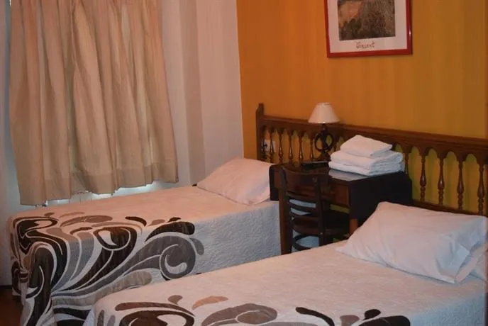 Hostal Waksman - Image 1