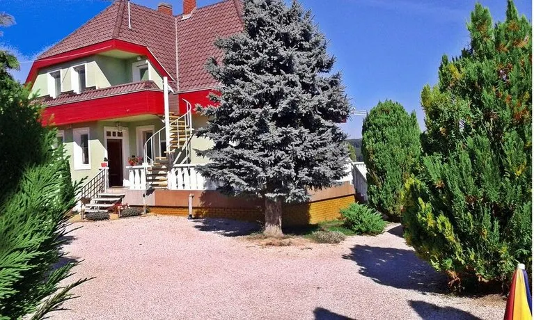 Rozalie apartmanok Keszthely -kertvarosban - Image 1