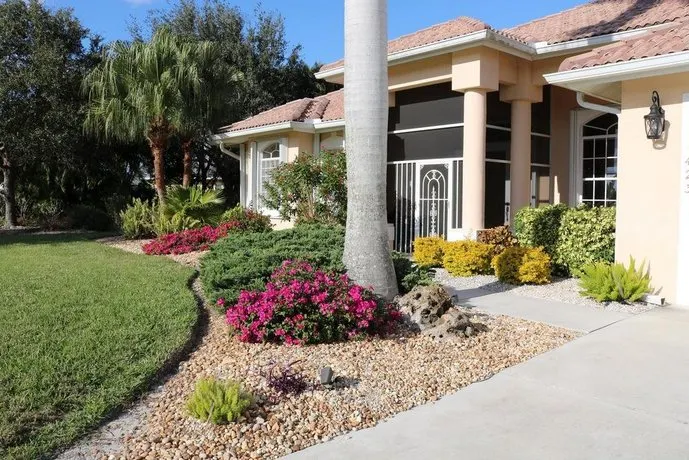 Lake View Villa - Image 1