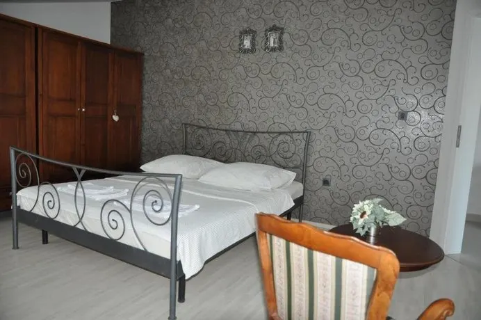 Holiday Home Sime and Cvita - Image 1