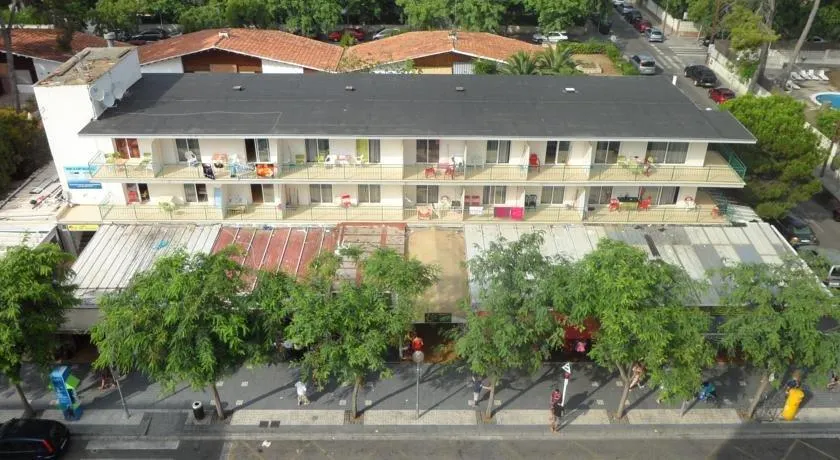 Rex Apartment - Image 1