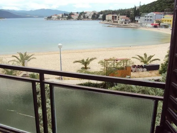Apartments Dubravka - Image 1