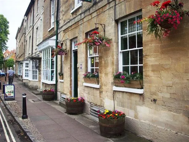 Blenheim Guest House - Image 1