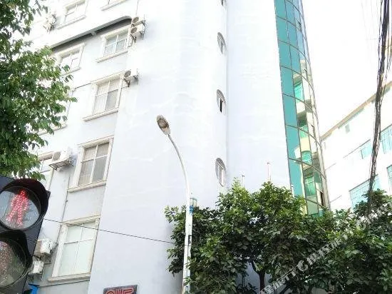 Guohao Hotel - Image 1