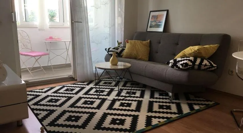 apartman Lana - Image 1