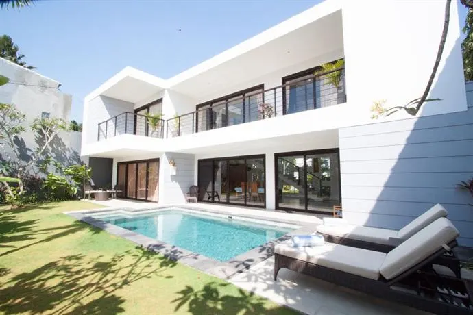 Villa Skye Dee - Image 1